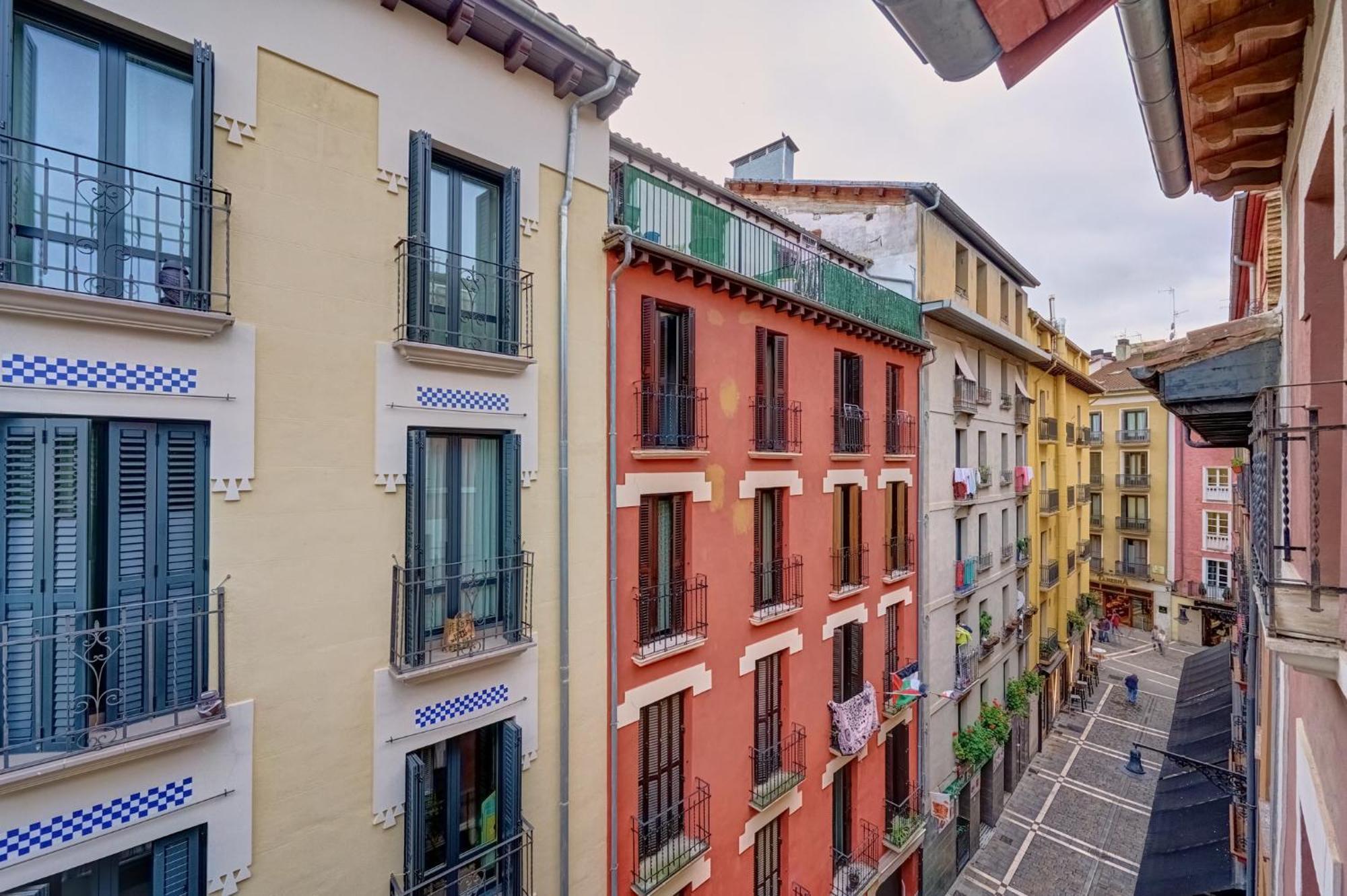 Heart Of Pamplona Apartments I By Clabao Exterior foto